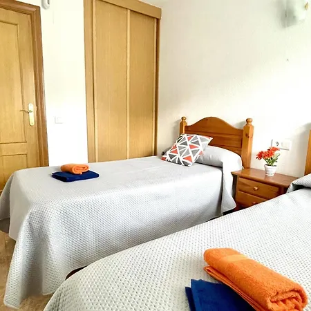 Apartbeach Juncos 3 Gran Terraza Y Soleado Apartament La Pineda