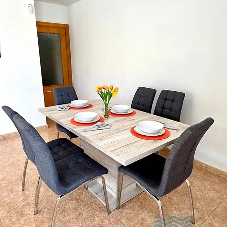 Apartbeach Juncos 3 Gran Terraza Y Soleado *